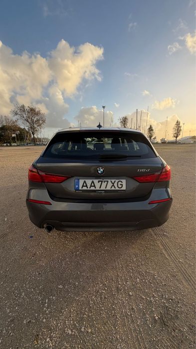 Automovel BMW 116d 5portas