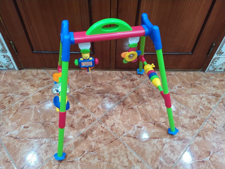Brinquedo ginásio de atividades para bebé casa quarto apartamento.