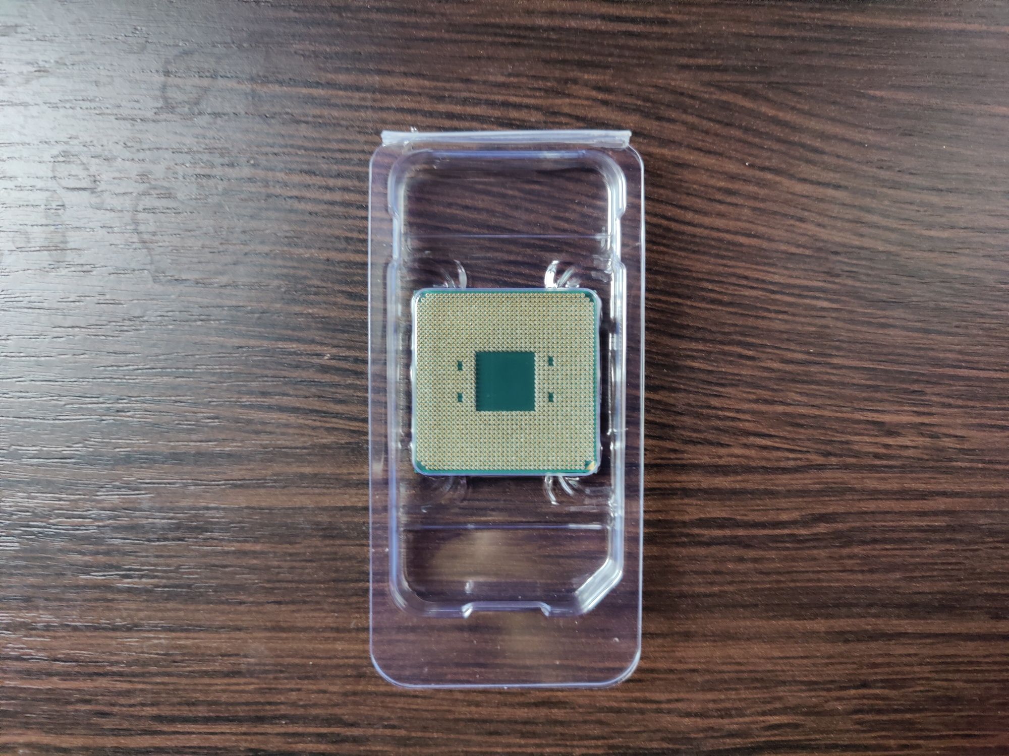 Ryzen 5 5600 новый