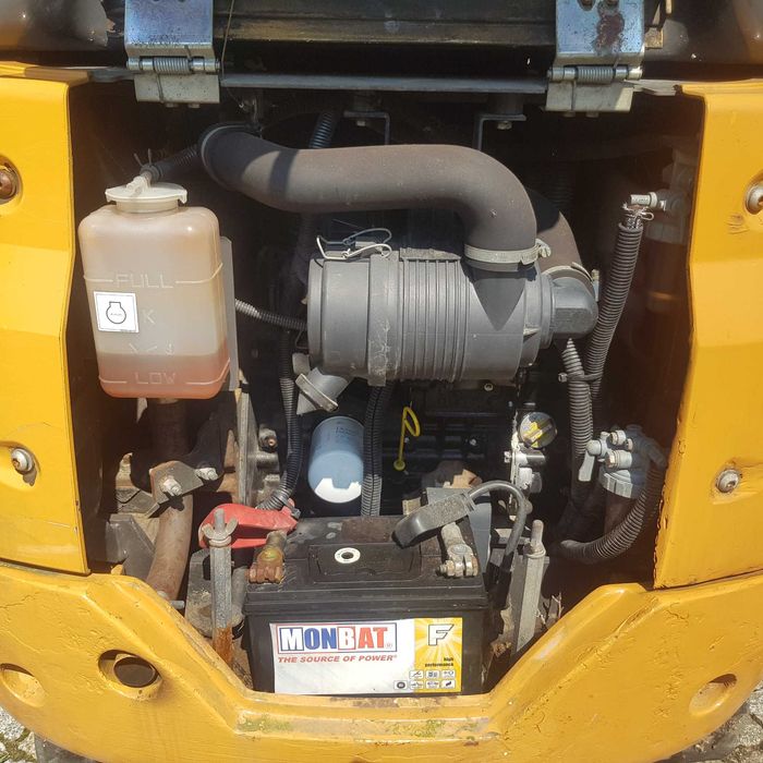 Minikoparka case 18b ,nie kubota yanmar jcb