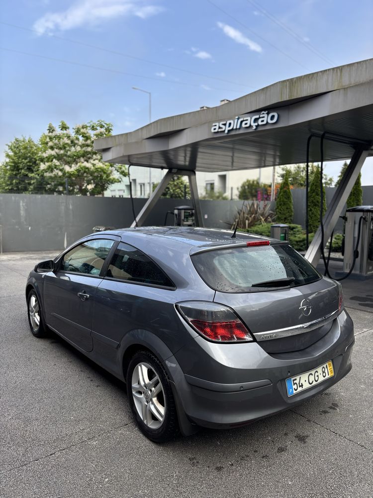 Opel Astra GTC 1.7 CDTi Sport – 100cv | Comercial | Nacional