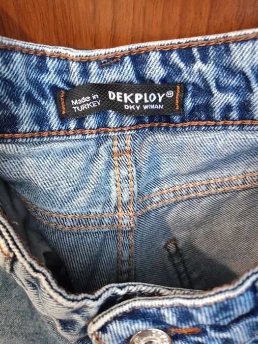 Жіночі джинси в гарному стані