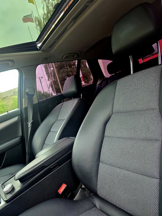 Zamiana Mercedes C Class Avangarda AutomatSzyberDachXenonNaviSkoryAlu!
