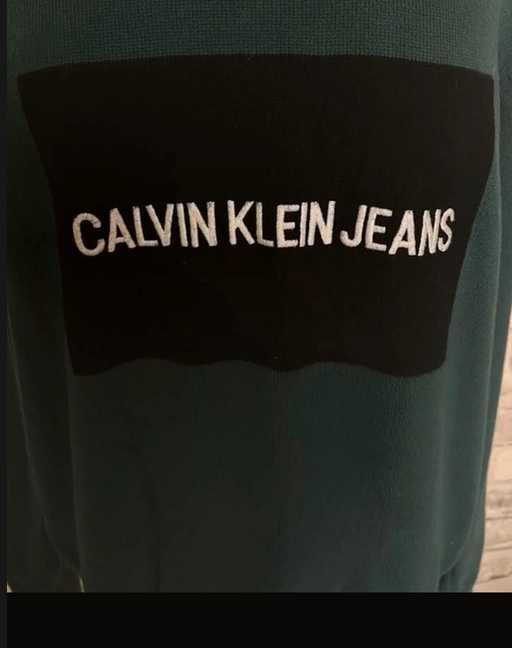 Męski stylowy sweter Calvin Klein kupiony na Zalando.