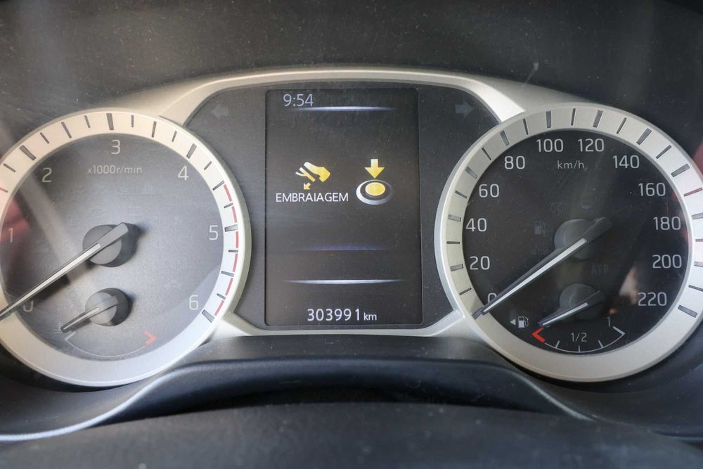 Nissan Navara Cab Dup N-Connect