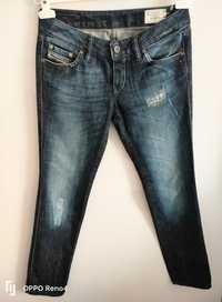 Damskie jeansy Diesel Cuddy Wash 0062S W26 L34