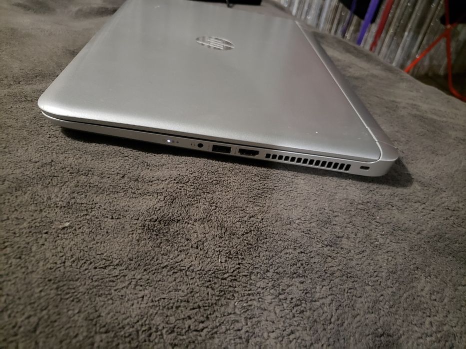 HP Pavilion/Full HD Ips 4ядра, две видеокарты