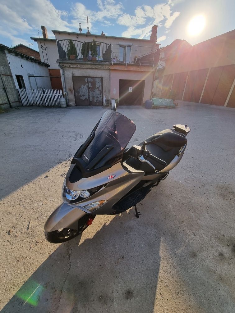 Skuter Kymco Xciting 300Ri