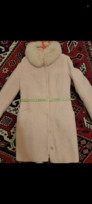 Продам зимове пальто.