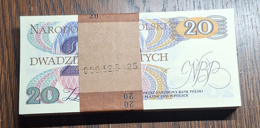 Paczka Bankowa 20 zł 1982 seria AH