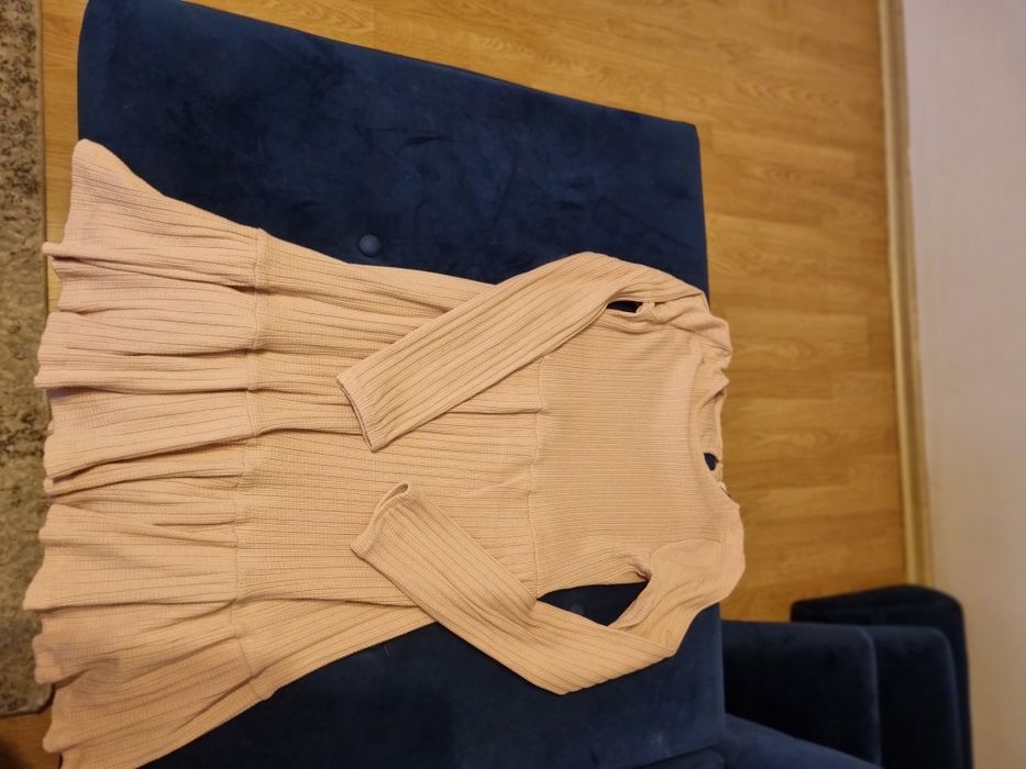 Sukienka reserved 152