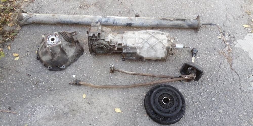 Продам КПП вольво 360