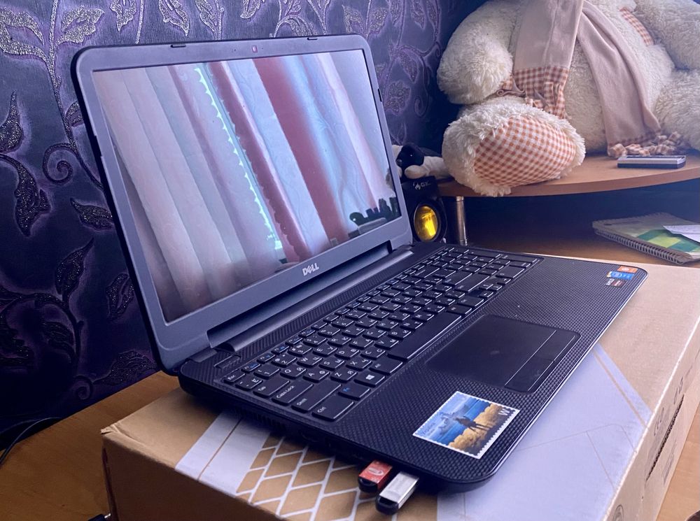 Ноутбук Dell Inspiron 3537