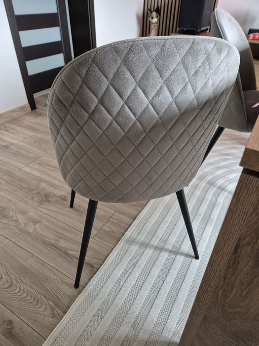 Krzesła 6 szt szare        .