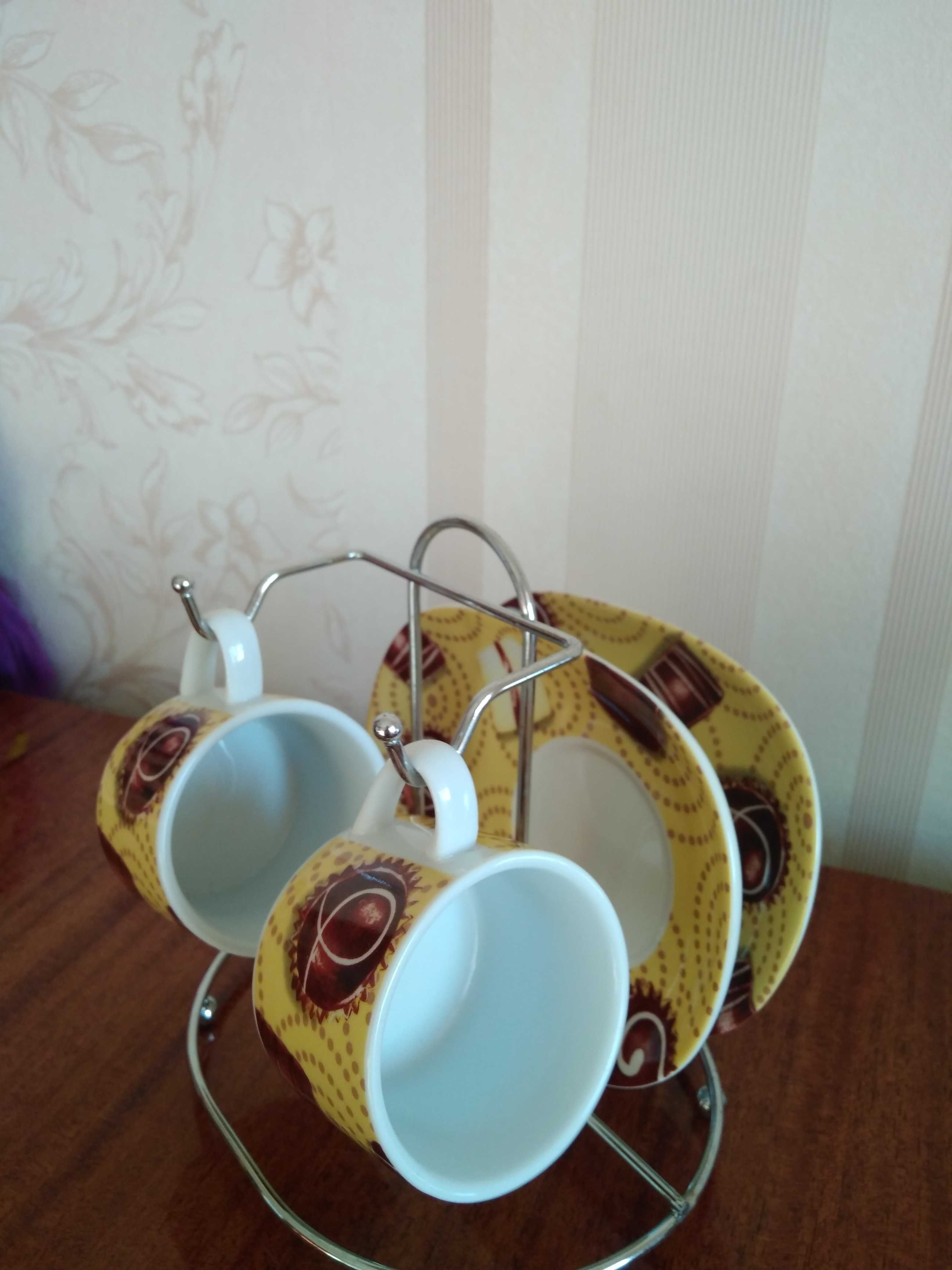 Новые кофейные чашки с подставкой (декор)