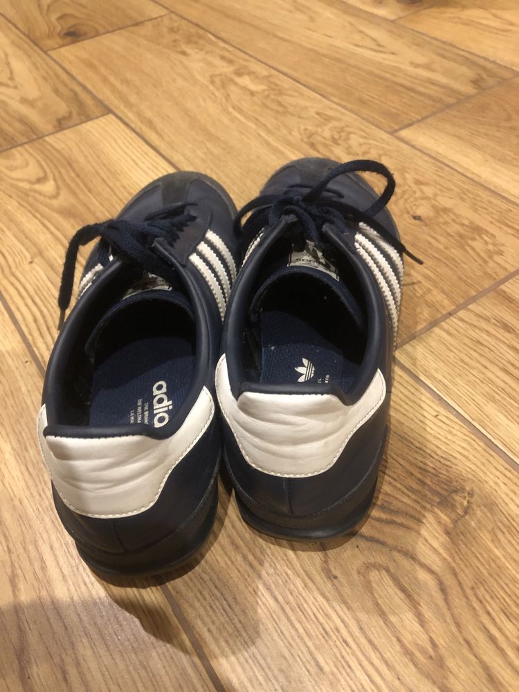 Adidas jeans кросівки