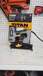 Gwoździarka Titan TTB970NST 1900 W