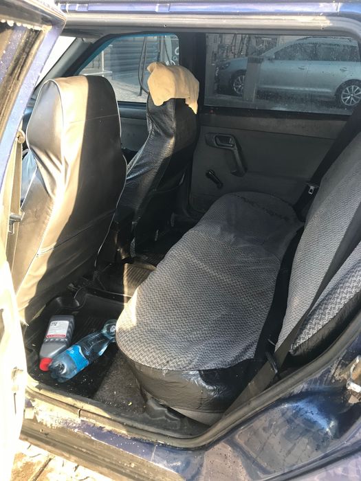 Продаю ваз 2111.