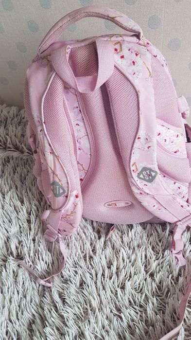 ST.RIGHTśliczny  plecak szkolny duży pojemny