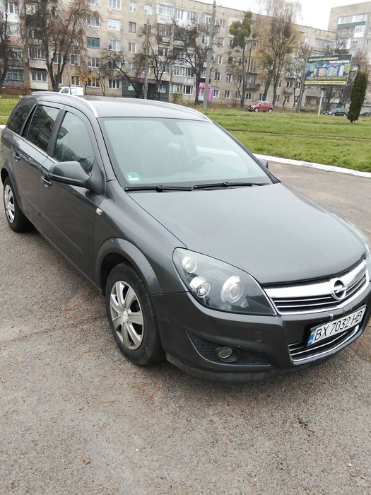 Astra 1.8 бензин