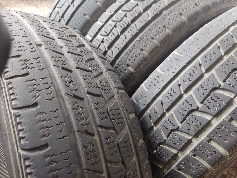 ZIMOWE Roadstone 185/65/15 88T 4x5.55mm cena za 4szt ZIMA 586