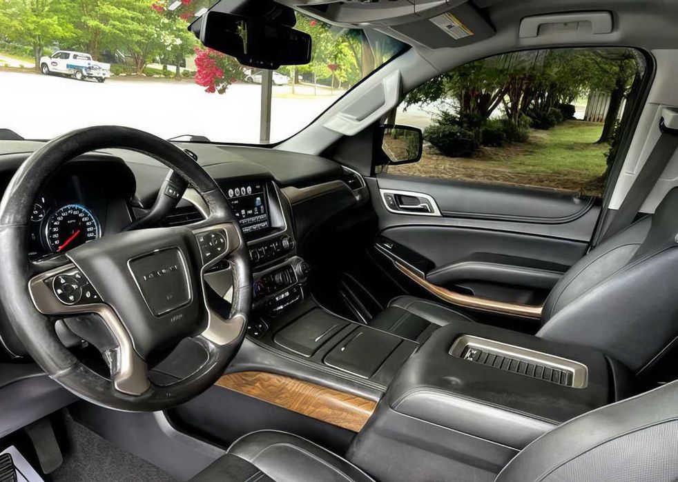 GMC Yukon      2020
