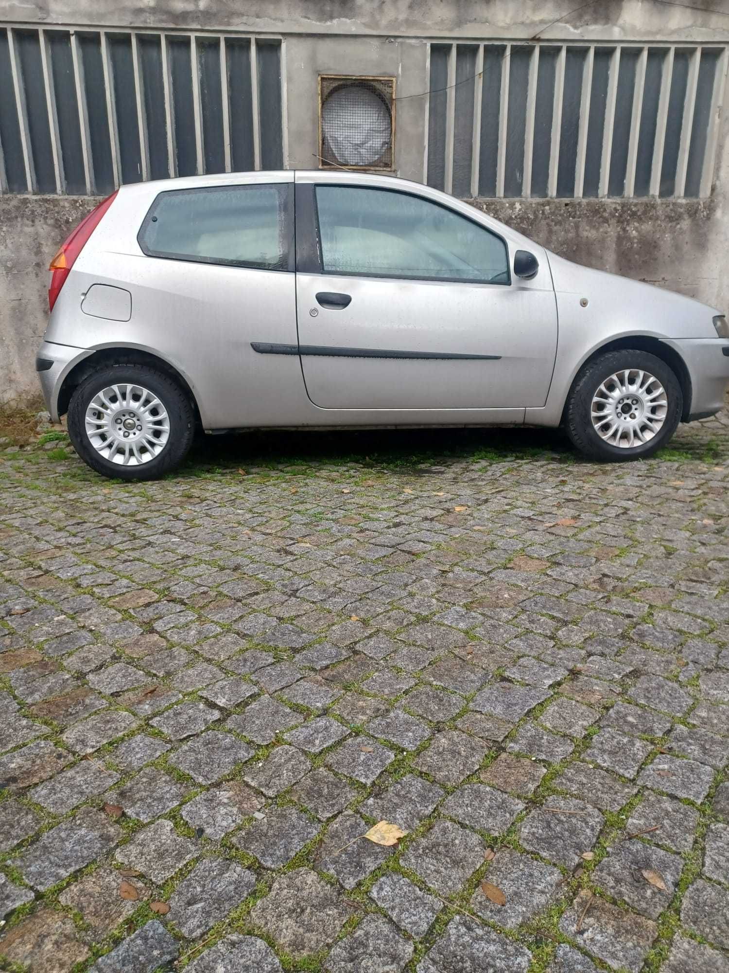 FIAT Punto II Hatchback 188 1.2 60 Gasolina (60 cv  44 kW, do ano 2002