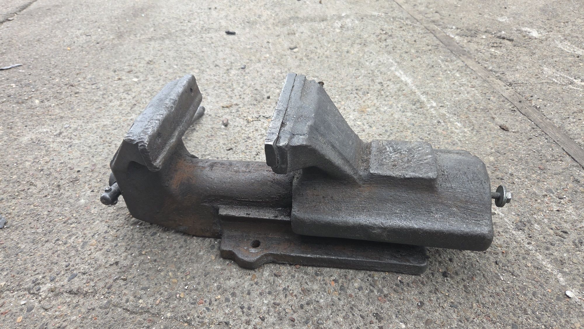 Imadło 150mm stare solidne