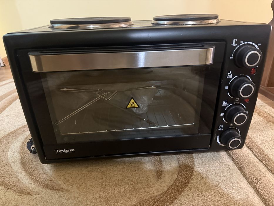 Електрична духовка Trisa (7348.4712)