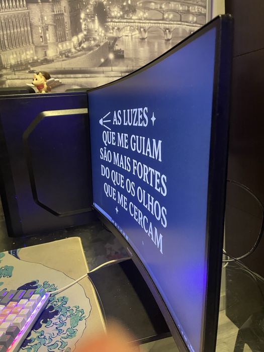 Monitor curvo philips