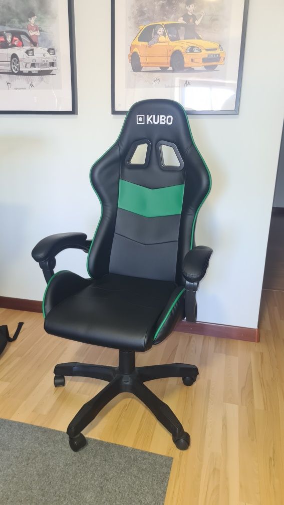 Cadeira Gaming Kubo - Como nova