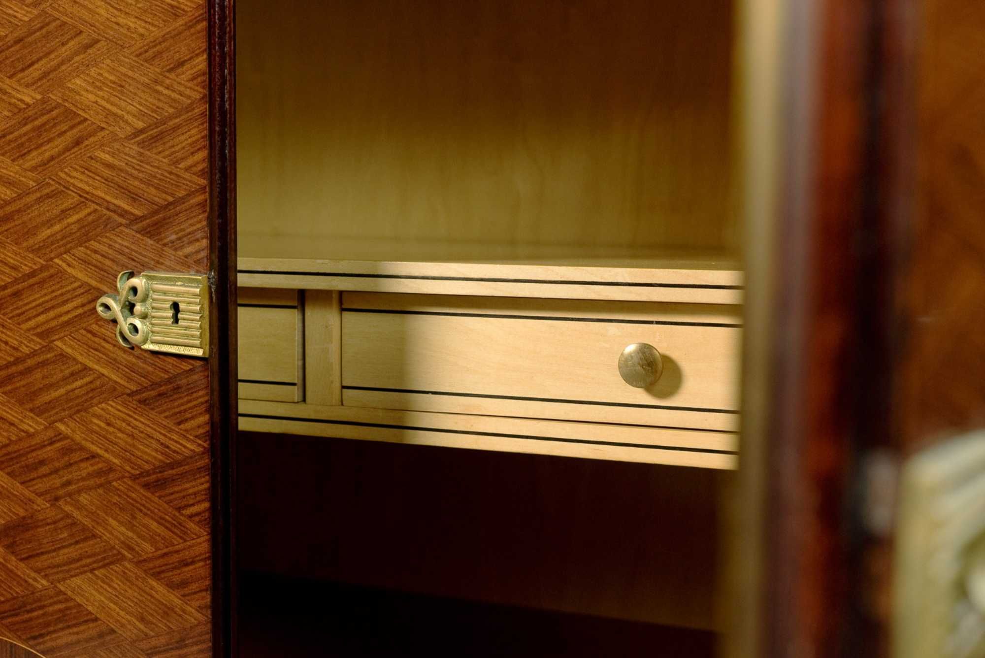 Sideboard pau santo Jules Leleu Art Deco | século XX