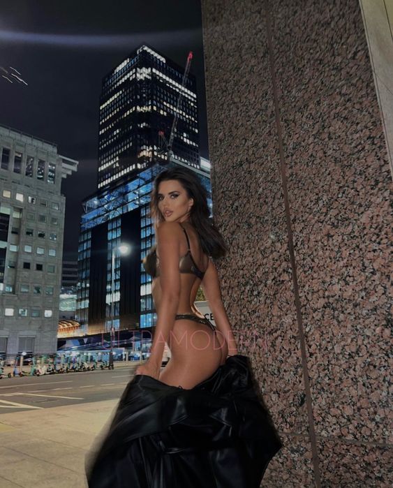 Комплект белья Agent Provocateur оригинал 75B, 75C, трусики 2, 3