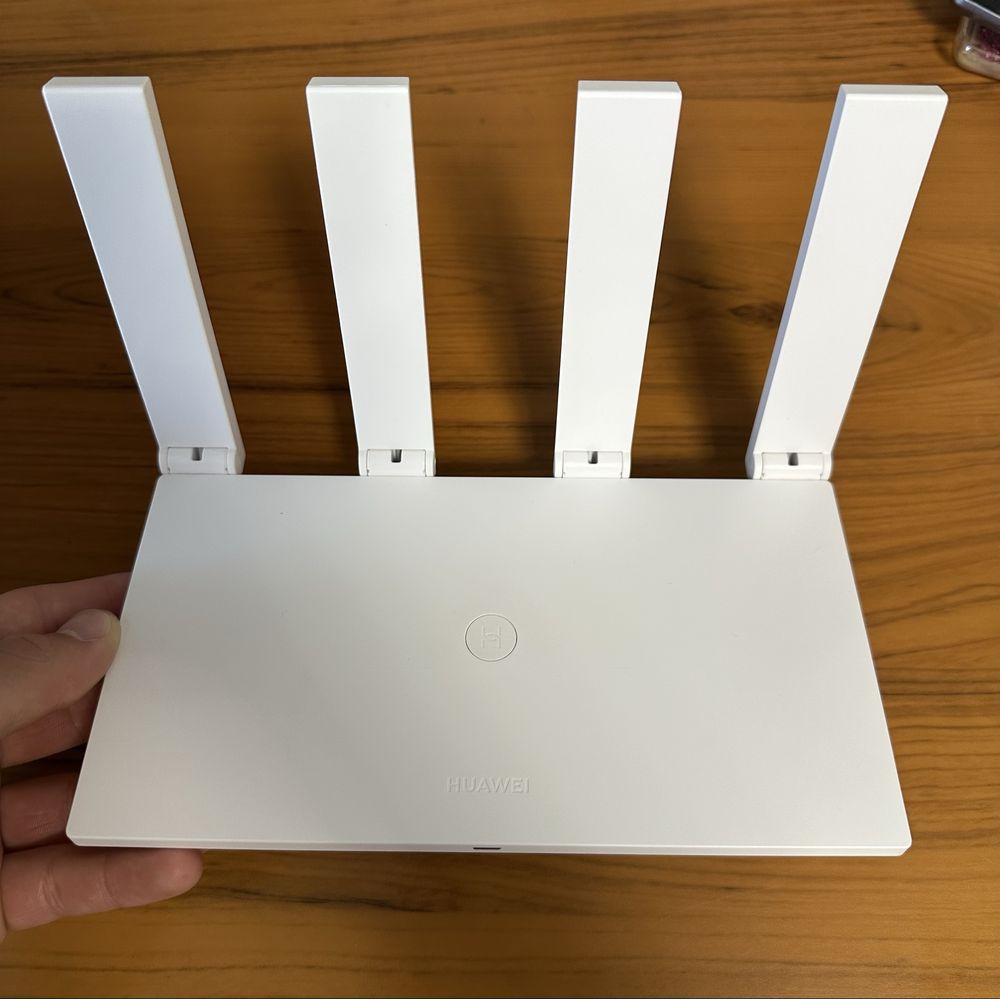 Бездротовий Wi-Fi роутер HUAWEI WS5200 NEW