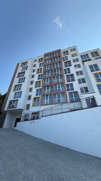 Продаж чудової 2-к квартири/Очеретяна, 11