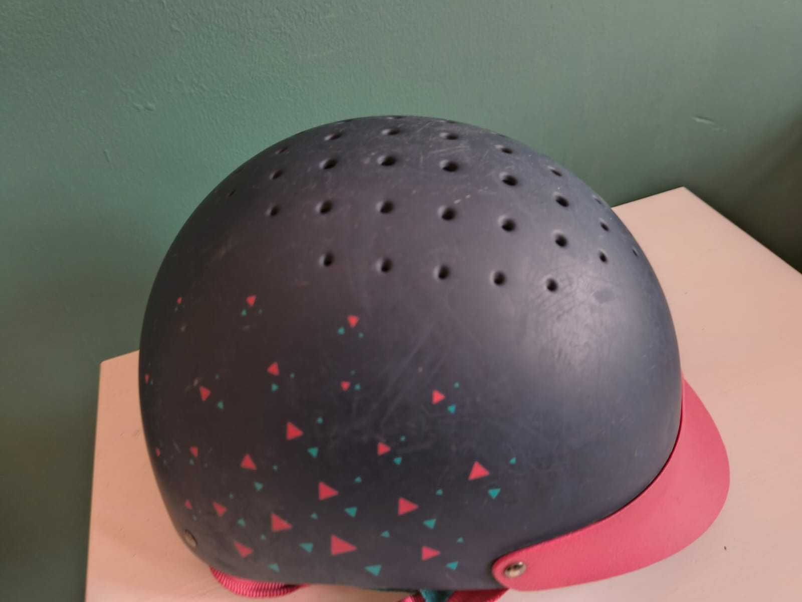 Toczek jeździecki/ kask do jazdy konnej