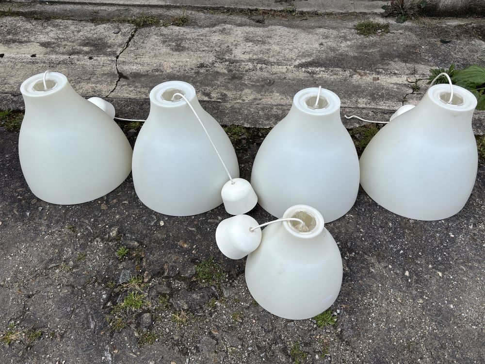 Vendem-se candeeiros Ikea com lampadas