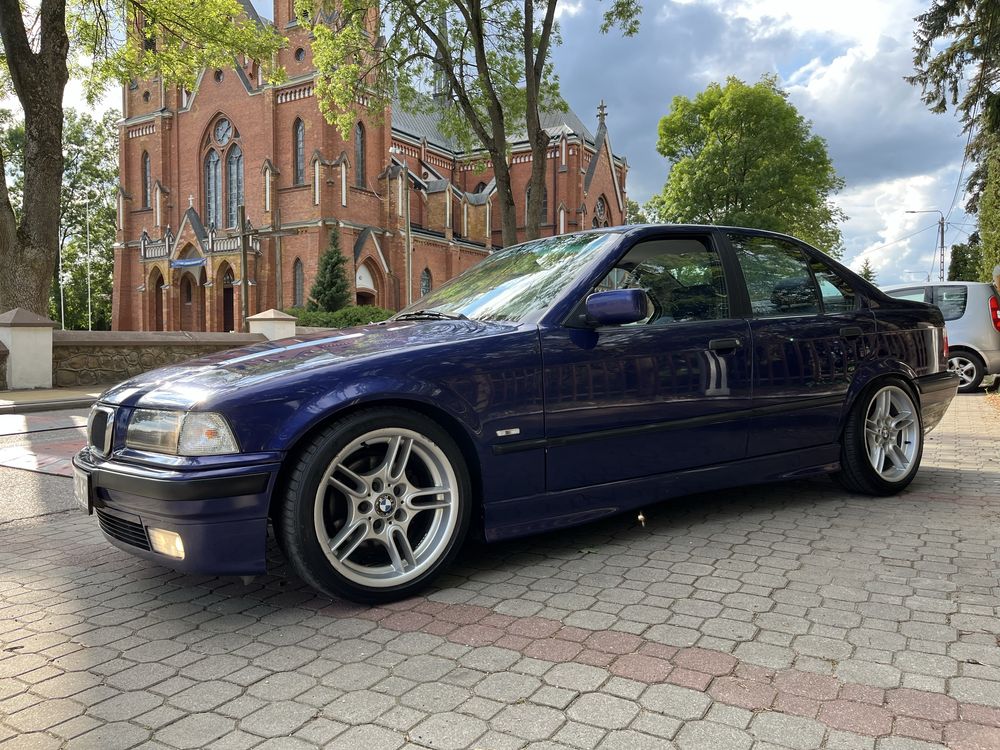BMW E36 318i Velvet Blue Metalic Indywidual styling 66 Gwint KW