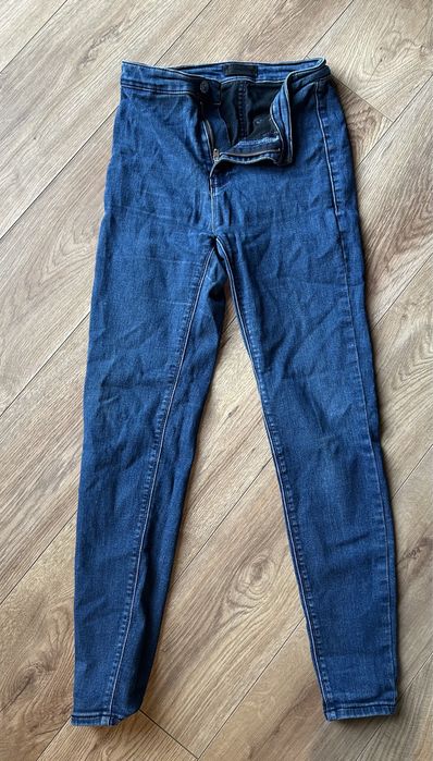 Spodnie jegginsy rozm s bershka