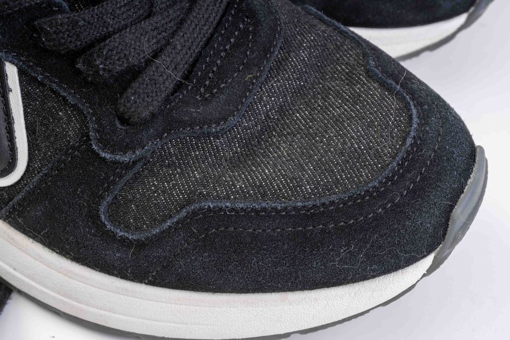 Чоловічі кросівки Levis Charge 235896-1975-59 розмір 42