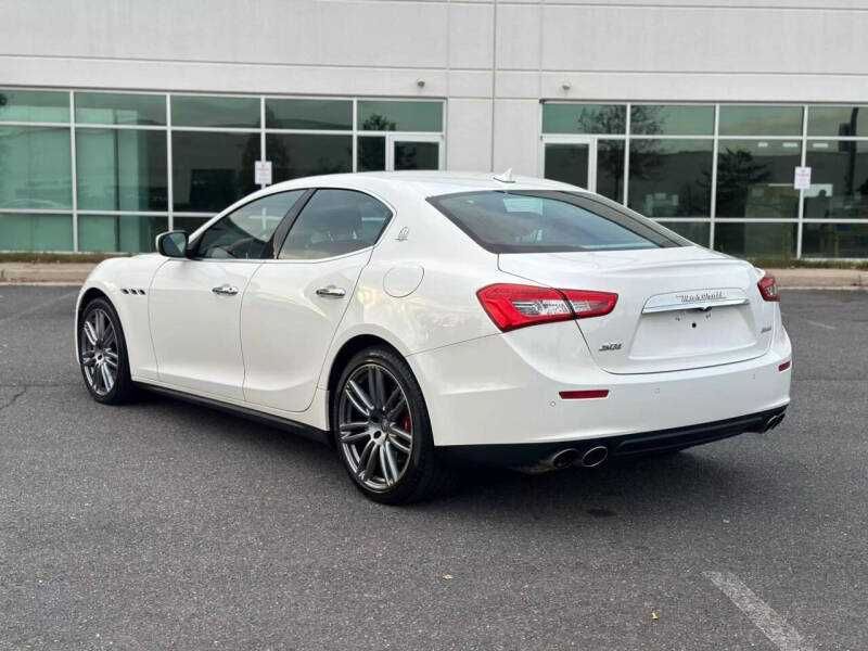2017 Maserati Ghibli