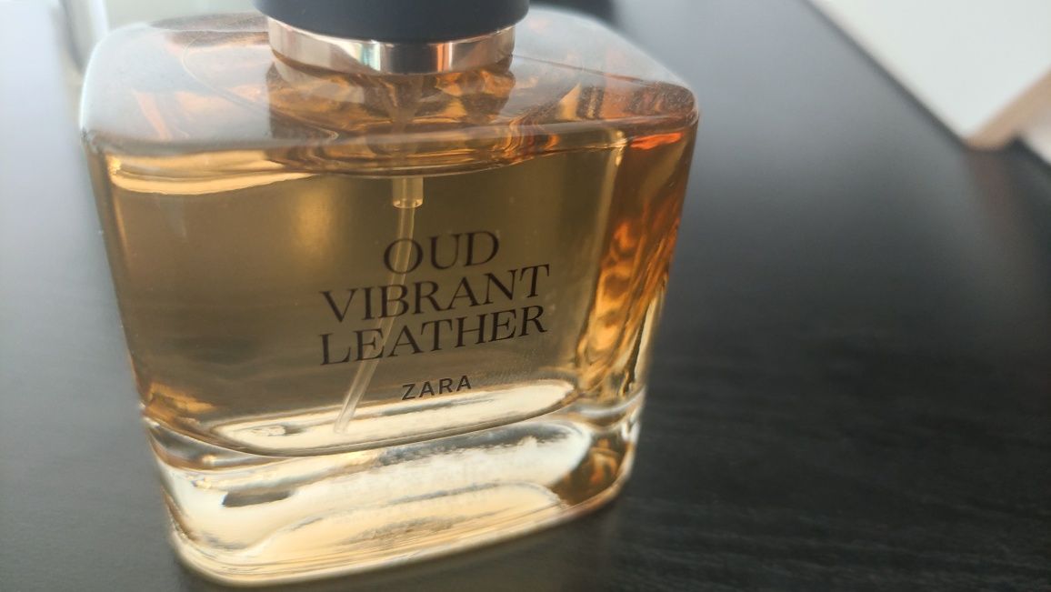 Perfumes Vibrant Leather Zara