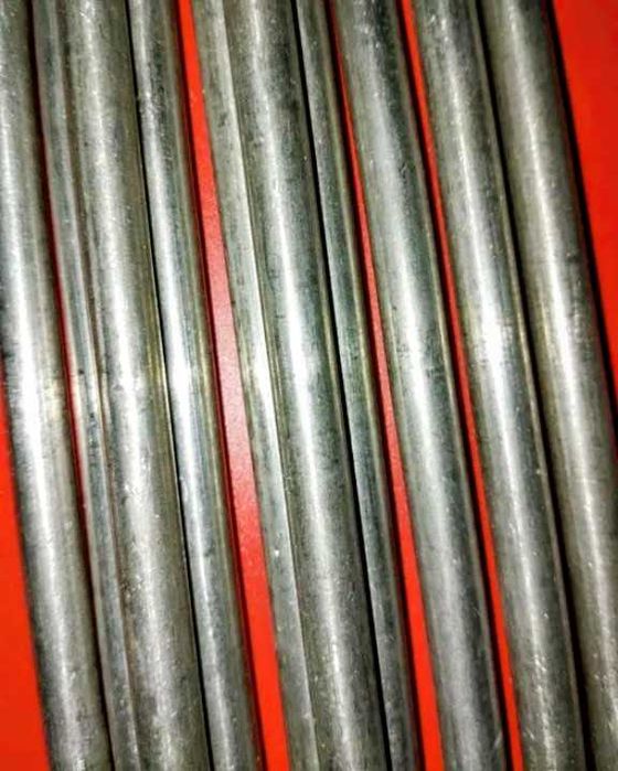 Припой в прутках. 8мм!! ПОС 60!! Цена -1шт.