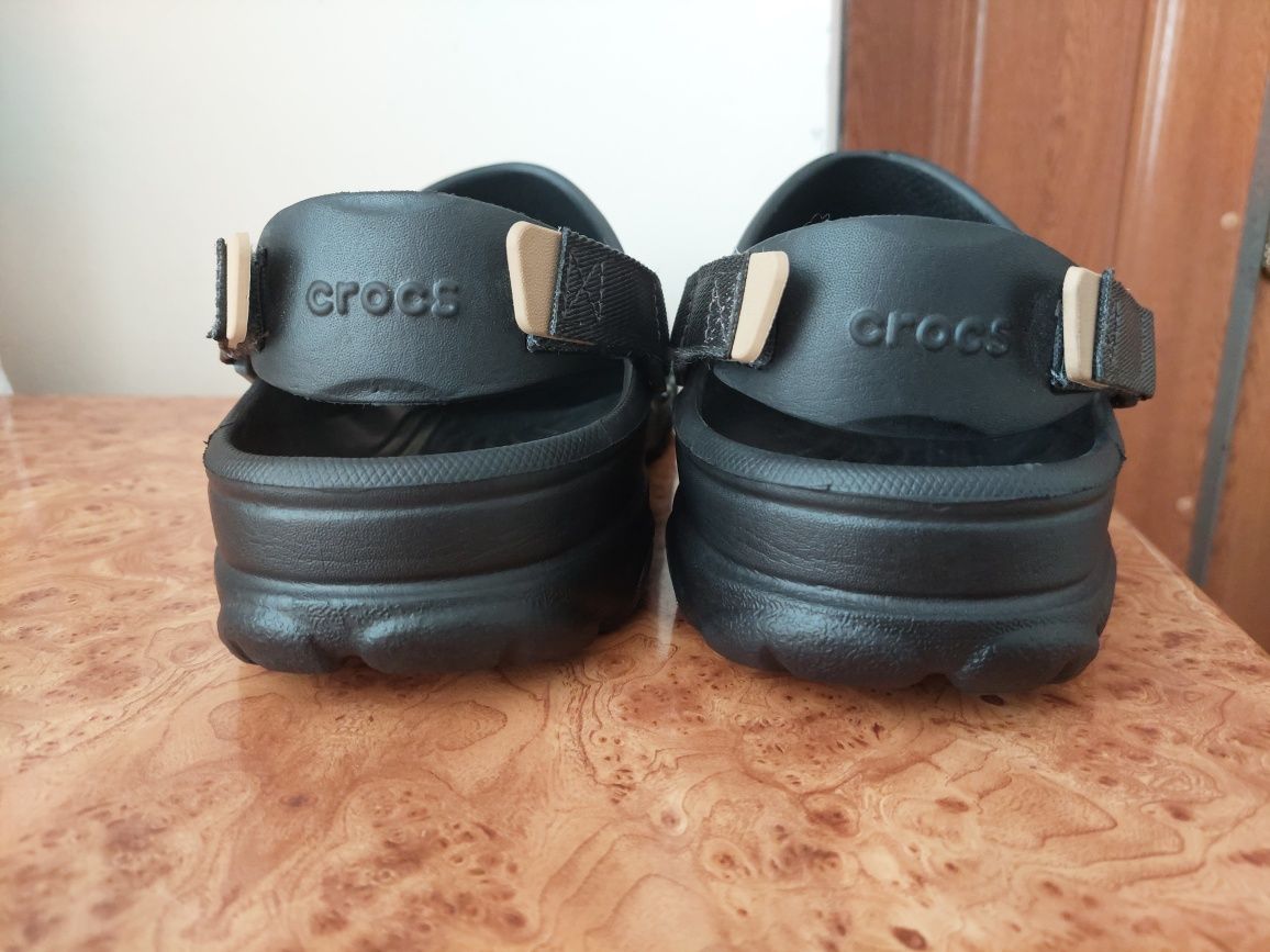 Crocs,шльопанці crocs,crocs 42,crocs m9,crocs w11