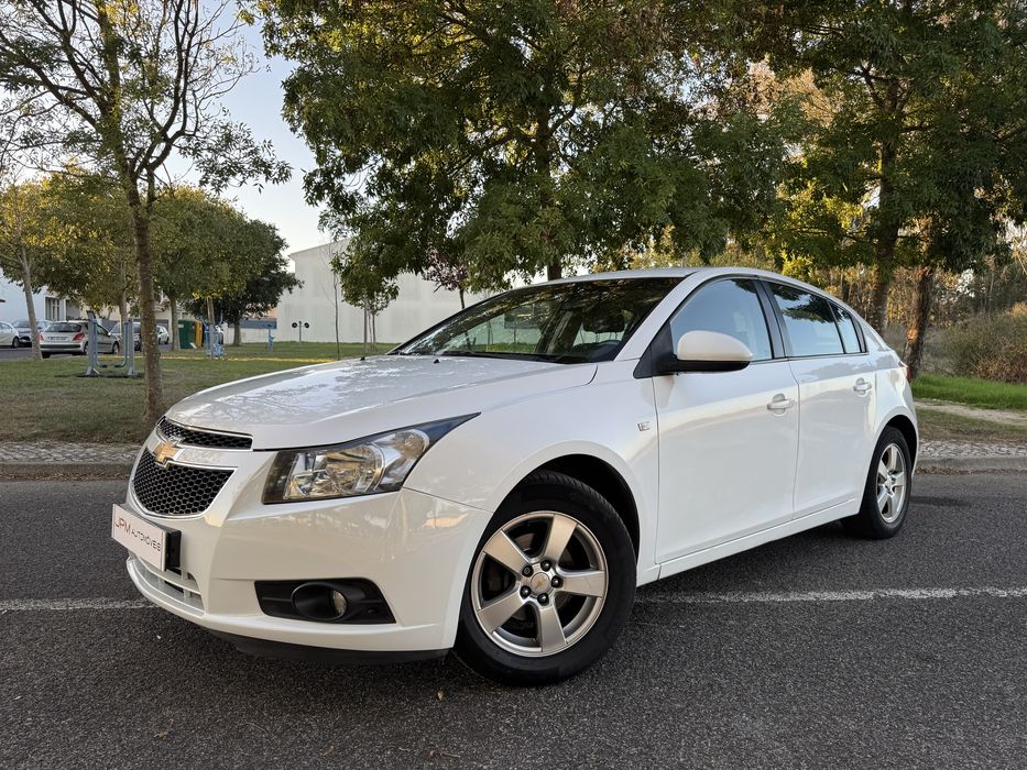 Chevrolet Cruze 1.6 LS Hatchback - 121.000Km - Garantia de 18 Meses