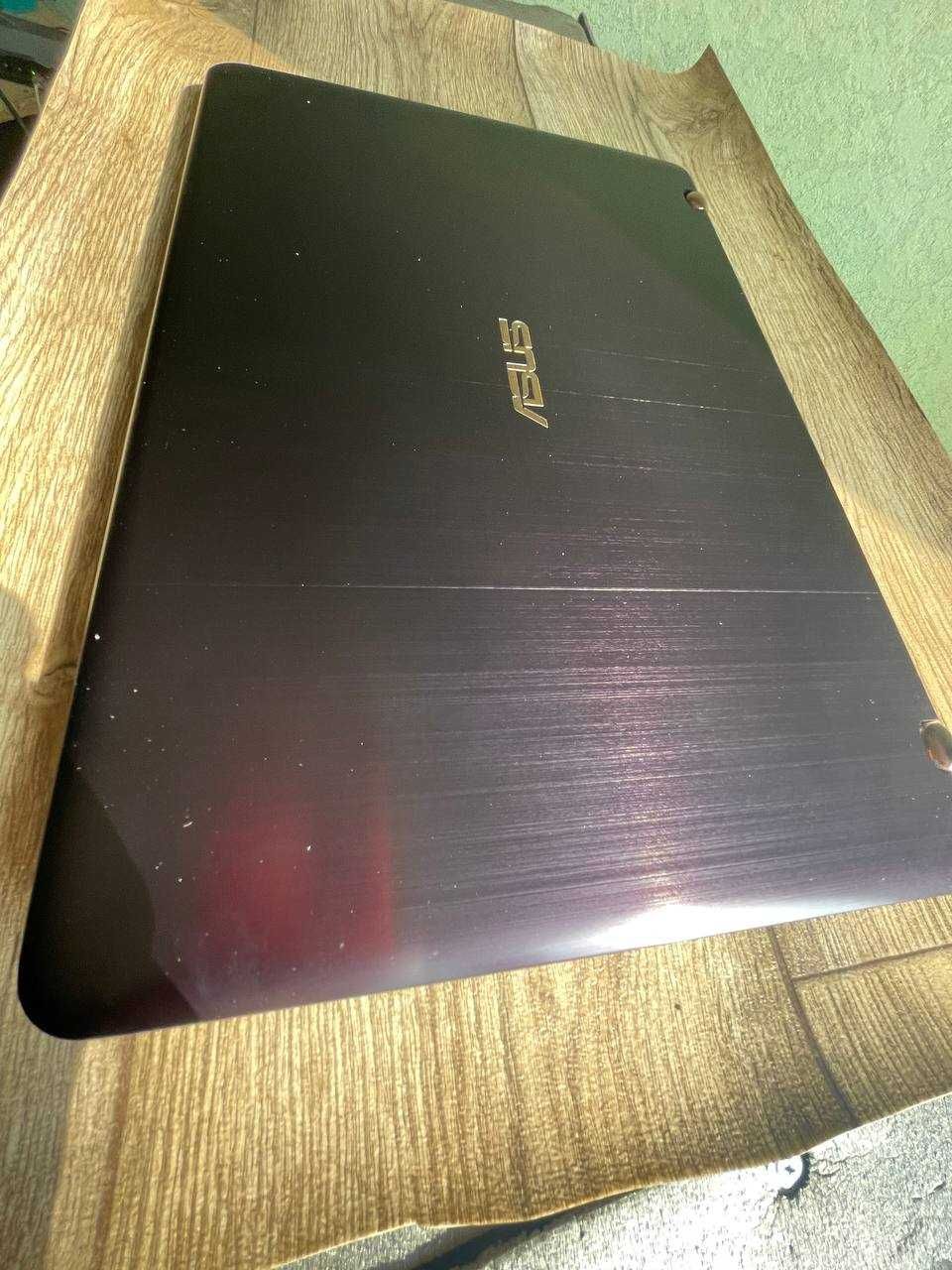 Ноутбук ASUS Q 534 U  Notebook PC .