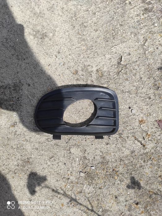 Решітка заглушка галогенки бампера права Опель вектра б