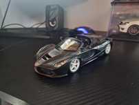 Ferrari LaFerrari  Aperta 1:24