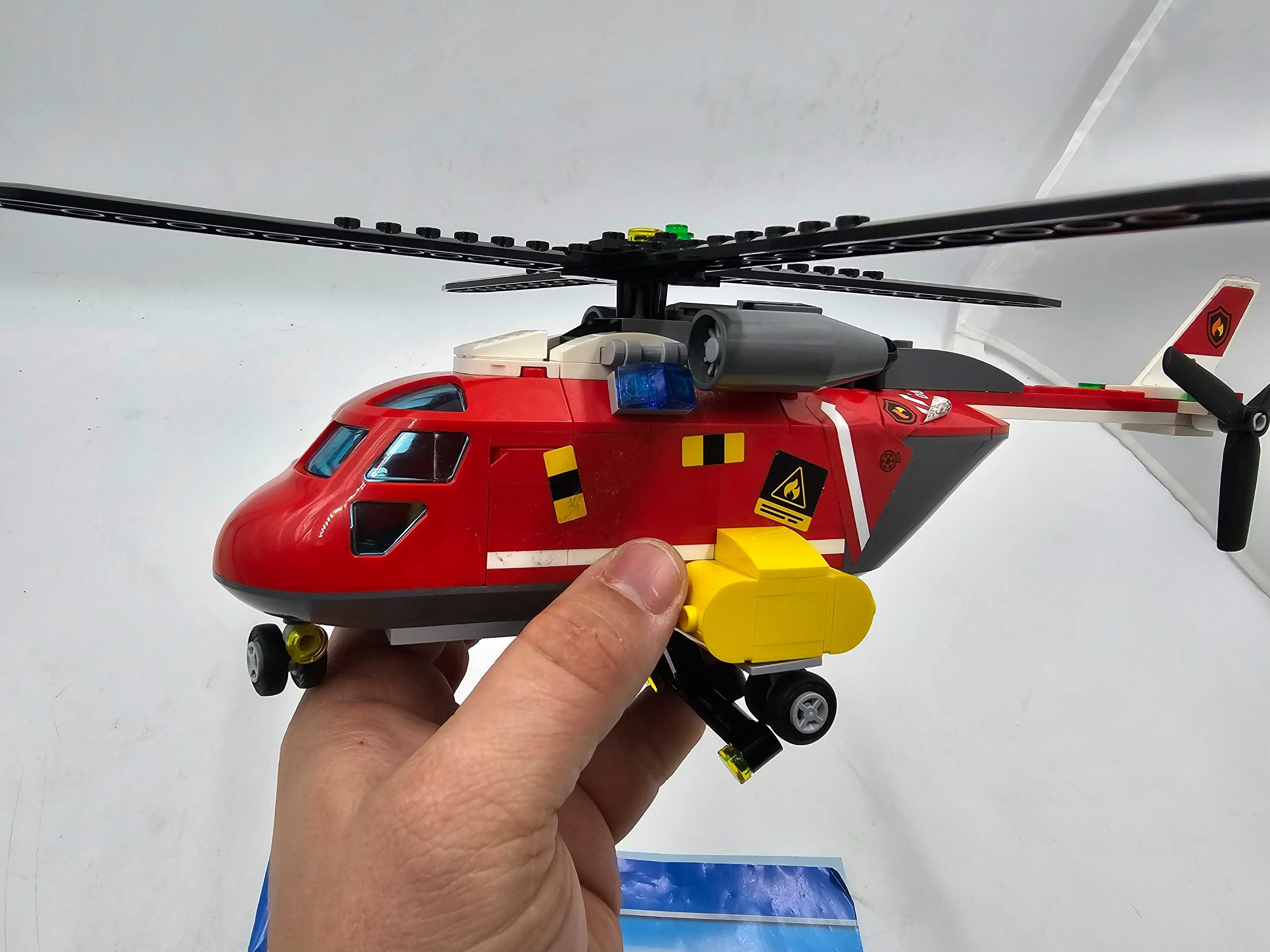 Lego City 60108 Helikopter strażacki