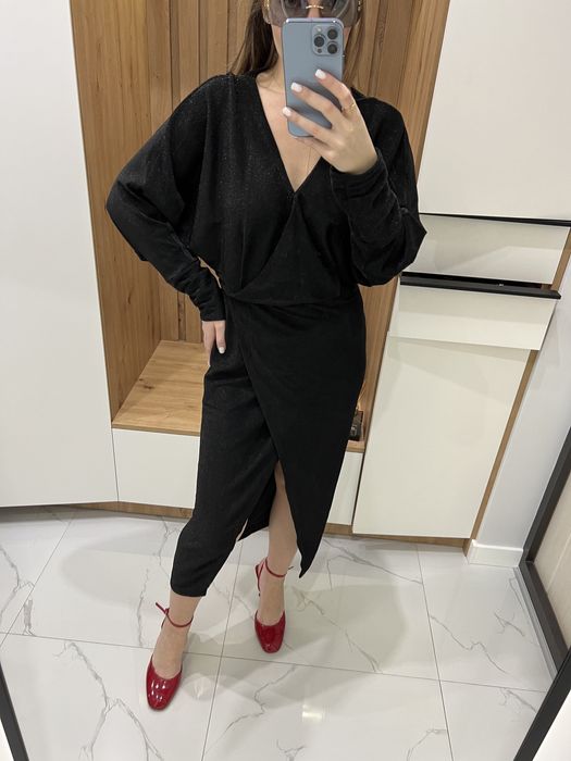 Нарядное люрексовое платье